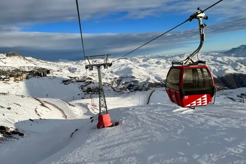 Valle Nevado - Gondolas